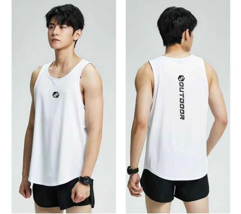 Костюм для спорта