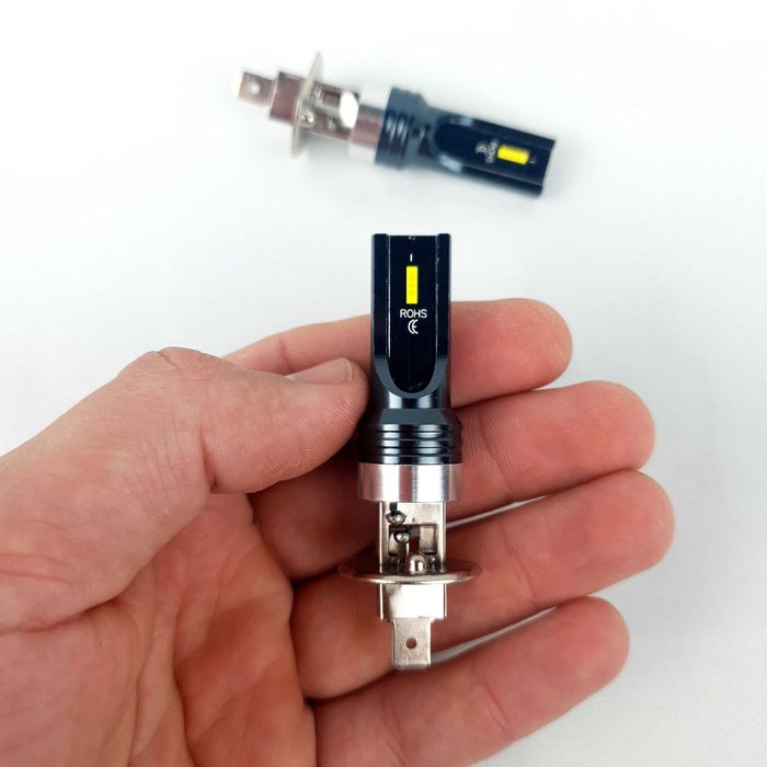 Faza Scurta-Lunga-BEC LED H1-10000Lm-6000K-Aluminiu-80W-Model Mic-NOU