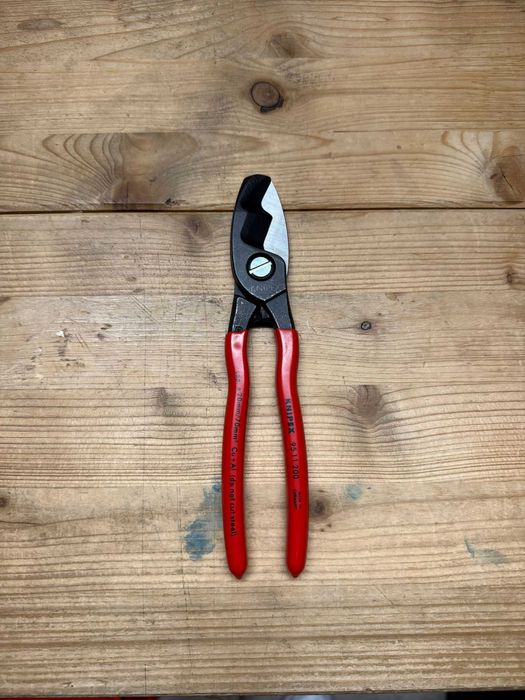 Foarfeca Knipex 95 11 200 de taiat cabluri, 200 mm
