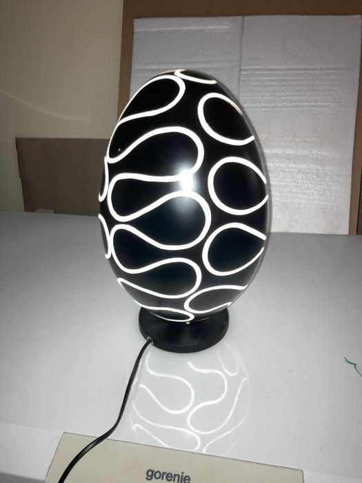 oua de paste lampa din Bali