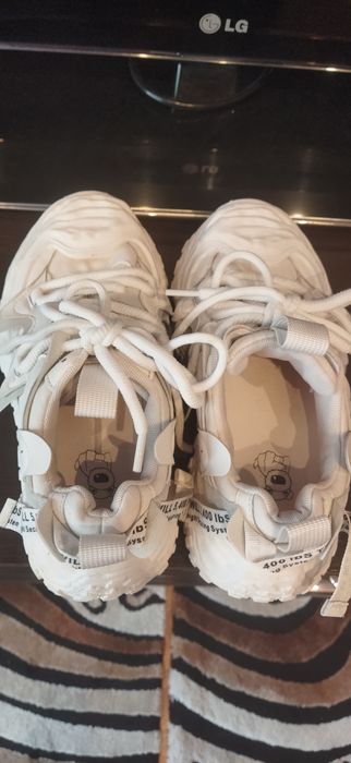 Кроссовки на платформе 37р.