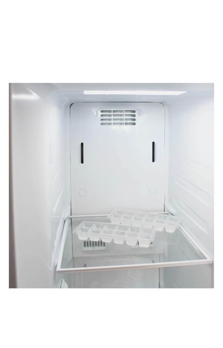 Продом холодильник Бирюса SBS 587 I