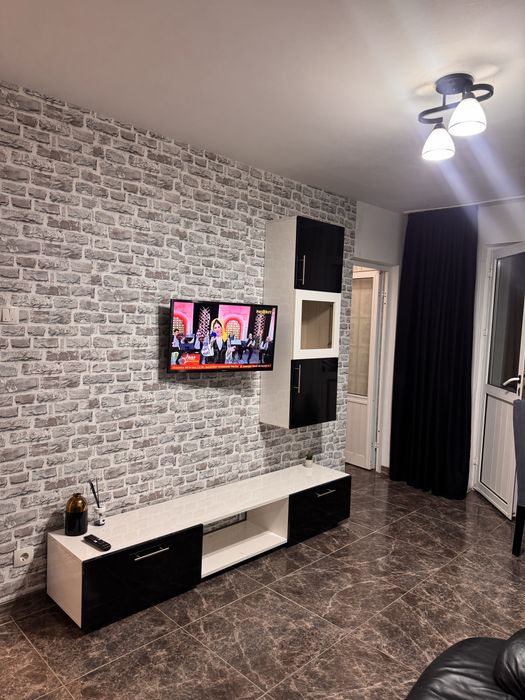 Apartament de inchiriat