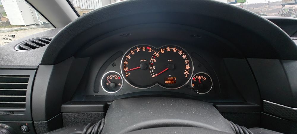Vand Opel Meriva 1.6 benzina din 2005