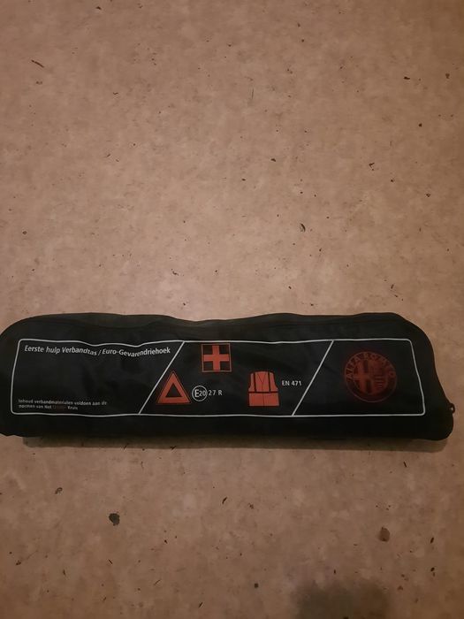 Аптечки за всички видове автомобили