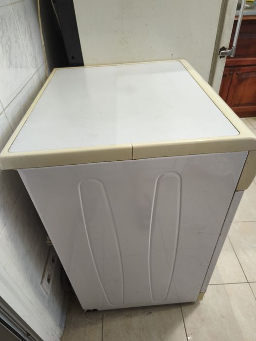 Пералня Beko WB 6006 RS – работеща, за части / лек ремонт (Пловдив)