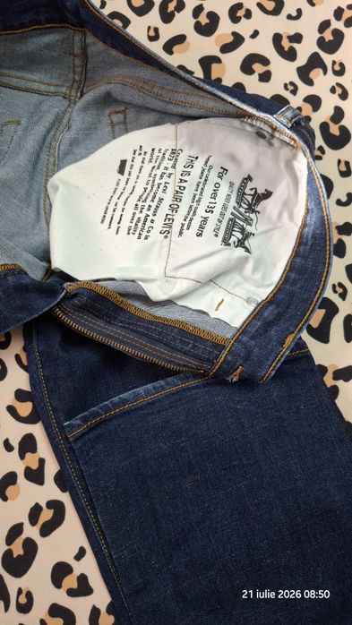 Blugi LEVI'S, Originali, modelul 511,măsura W36 L30,noi