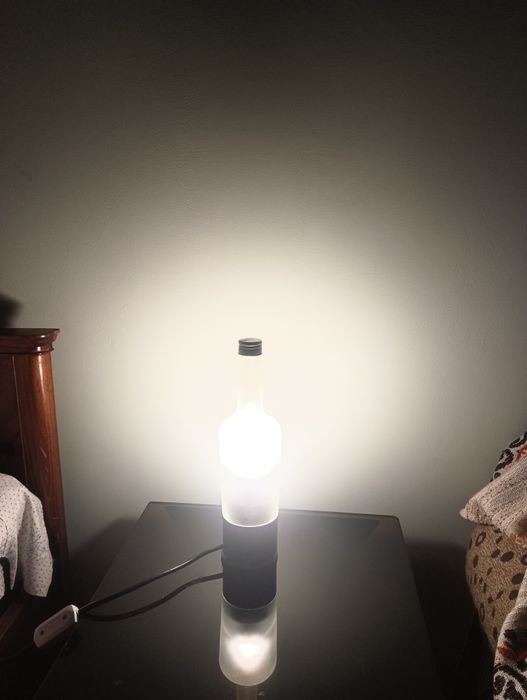 Лампа настольная