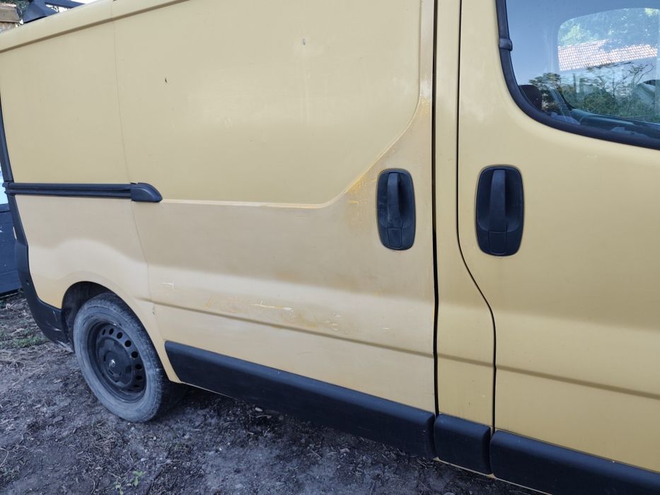 Opel vivaro 2500