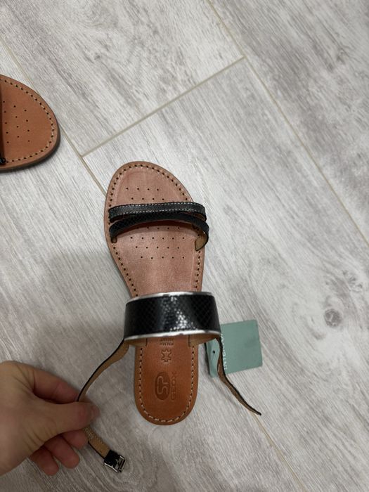 Летние босоножки Geox