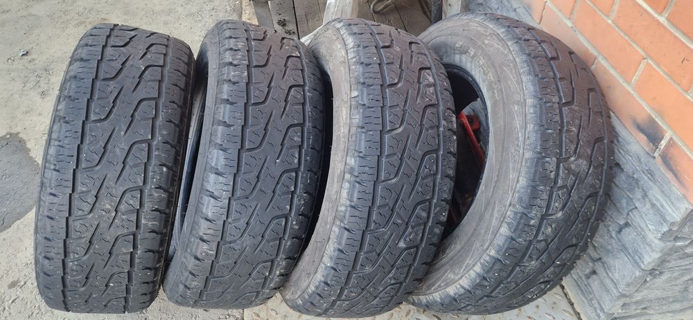 265/65/17 летняя резина