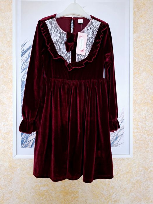 Rochie catifea pentru fete, perfecta pentru Craciun , 7 ani