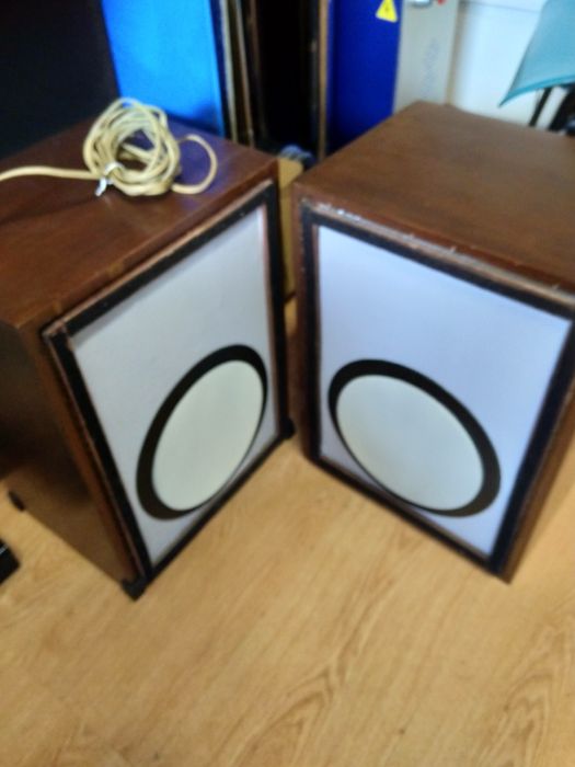 Тонколони, ретро, соц...