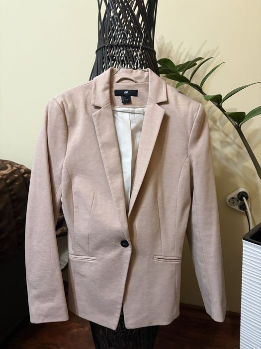 Сака - HM, Bershka