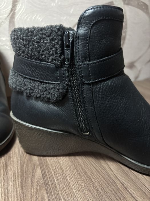 Обувь Ecco ботильоны в отличном состоянии