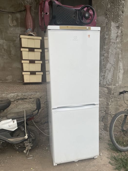 Продам холодилник срочно