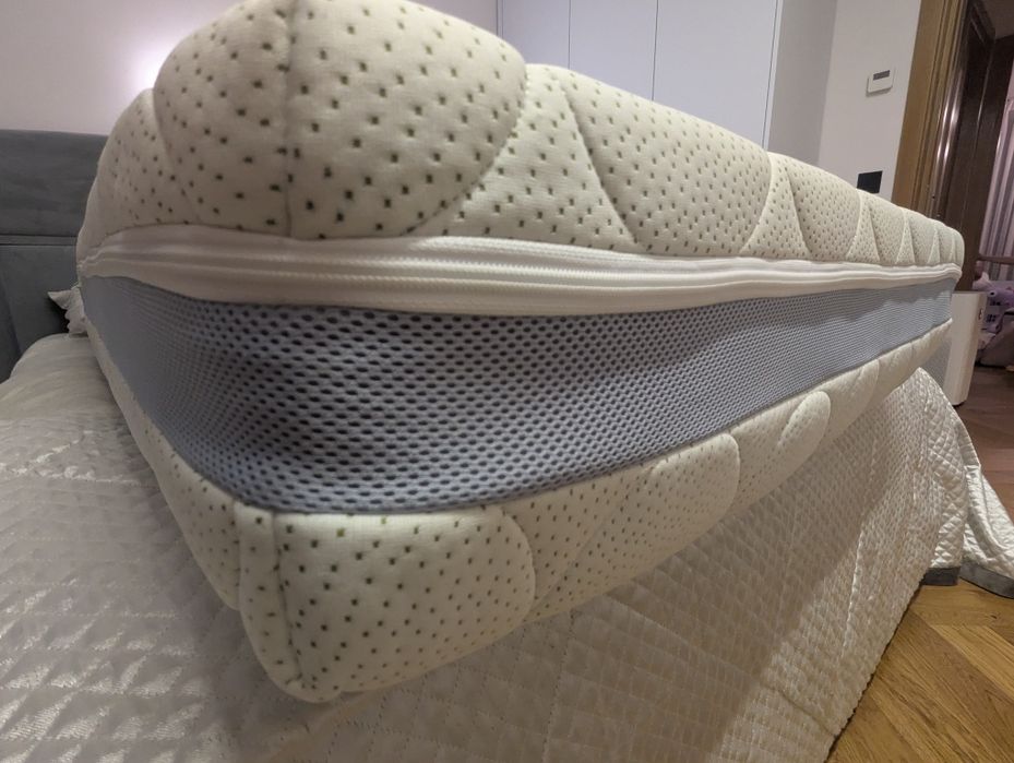 Vând saltea  ortopedica memory 100*175