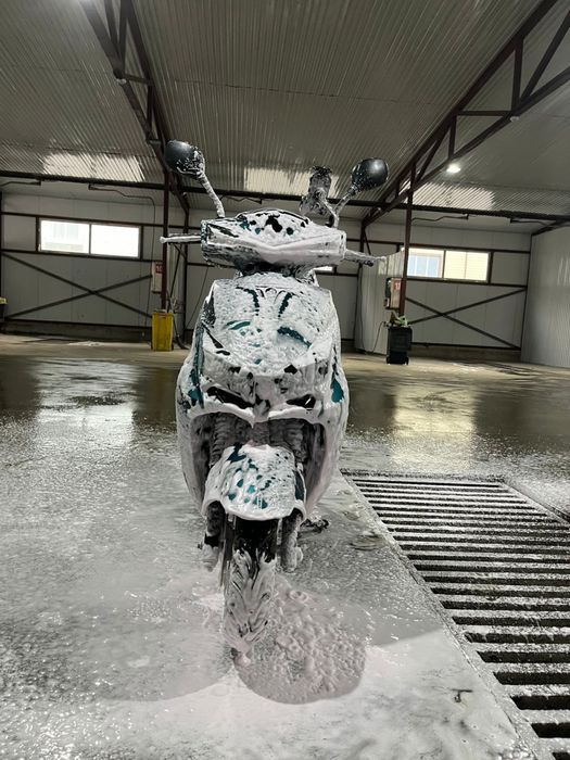 Продам скутер м 10 в идеале