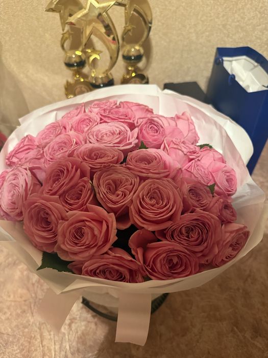 Цветы после праздника 35шт