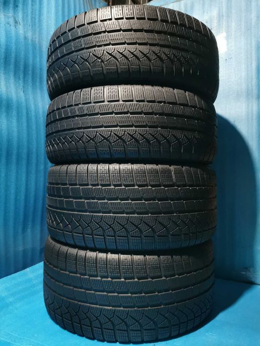 245/40 R19 - 275/35 R19 pirelli runflat m+s 4 bucati