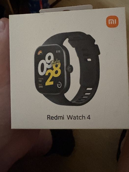 Продавам смарт чаковник Redmi Watch 4 black