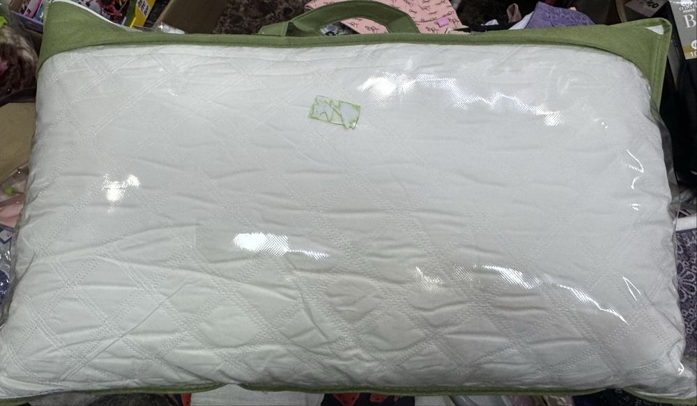 Подушки синтепон 3000 тг