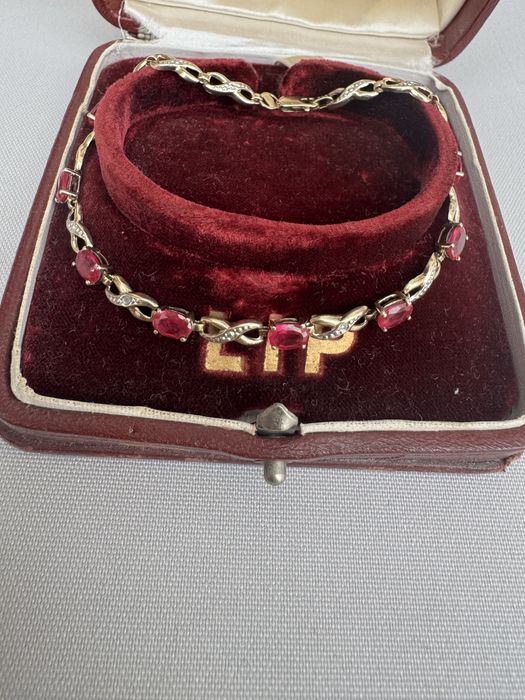 Bratara din aur, diamante si rubine