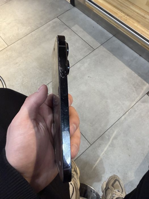 Обменяю айфон 14 про 128