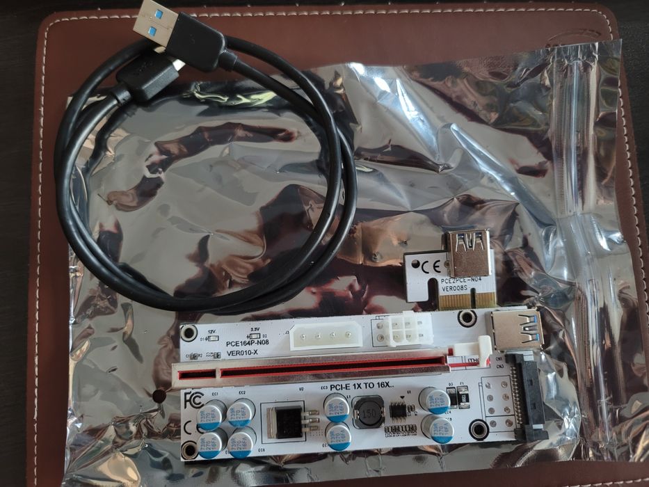 Riser pci express ver010 - 8 condensatoare.