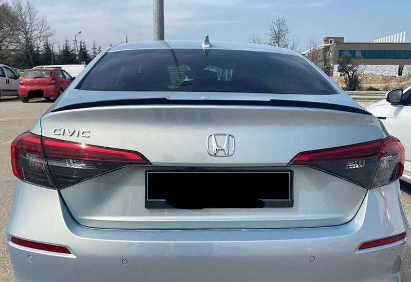 Универсален батман спойлер за багажник м4 / Universal spoiler M4 batman / добавка