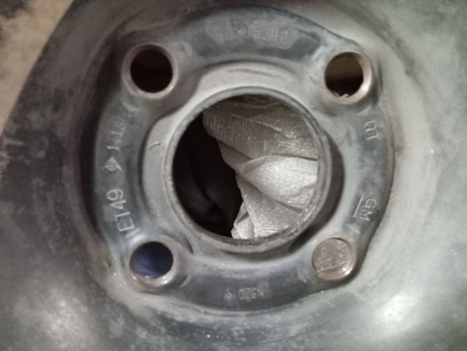 Vând roata de rezerva 195/60 r15 Opel Astra g