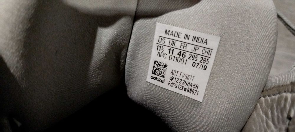 Yeezy Desert Boot Salt 45 EU