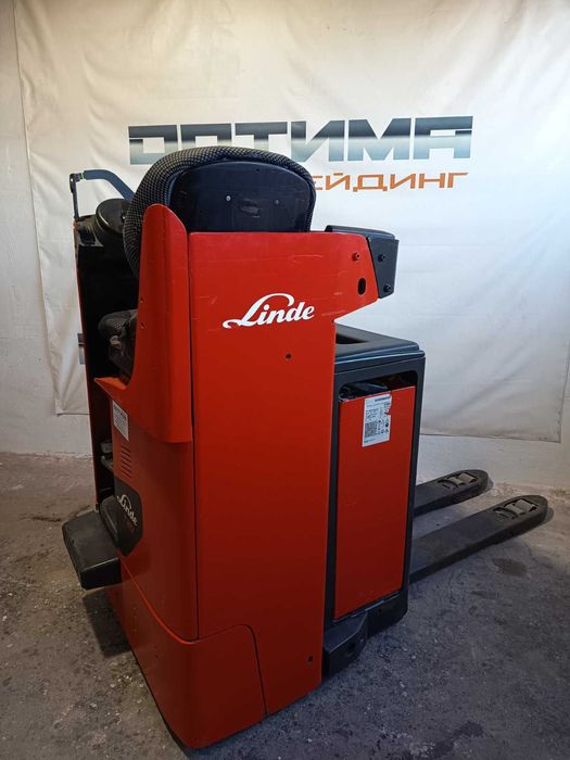 Електрическа палетна количка- LINDE T20  SR