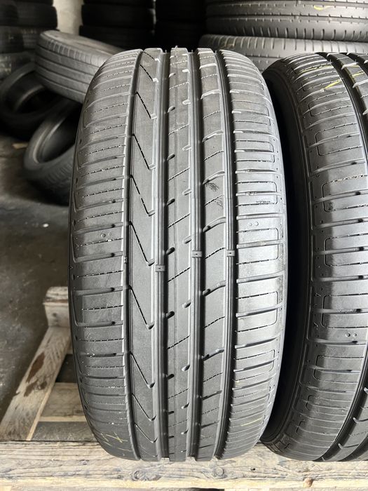 2 anvelope vara ca NOI 235/55/17 , Hankook , DOT 2021 , 6.8 mm