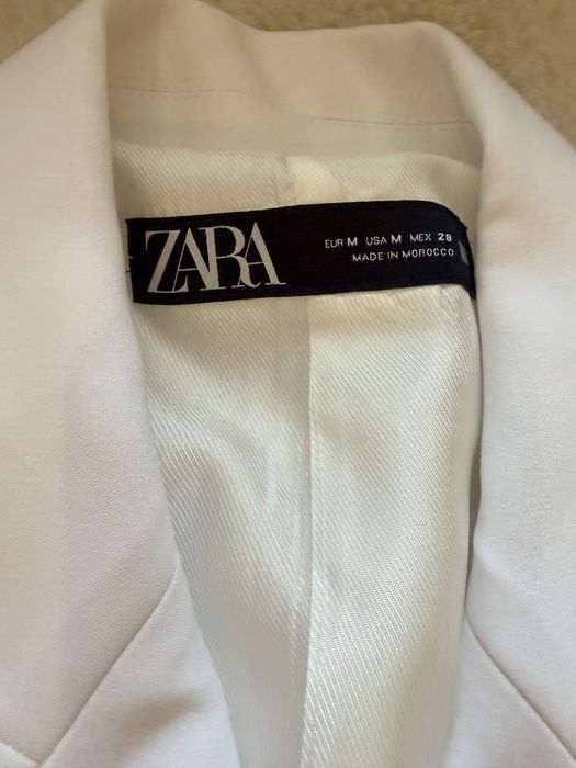 Set cu sacou si pantaloni scurti Zara