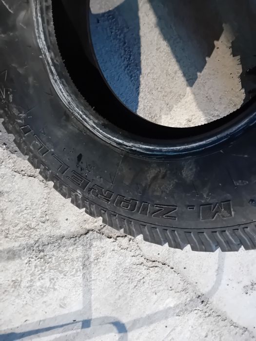 235 85 R 16 off road Cruiser M.Ziarelli