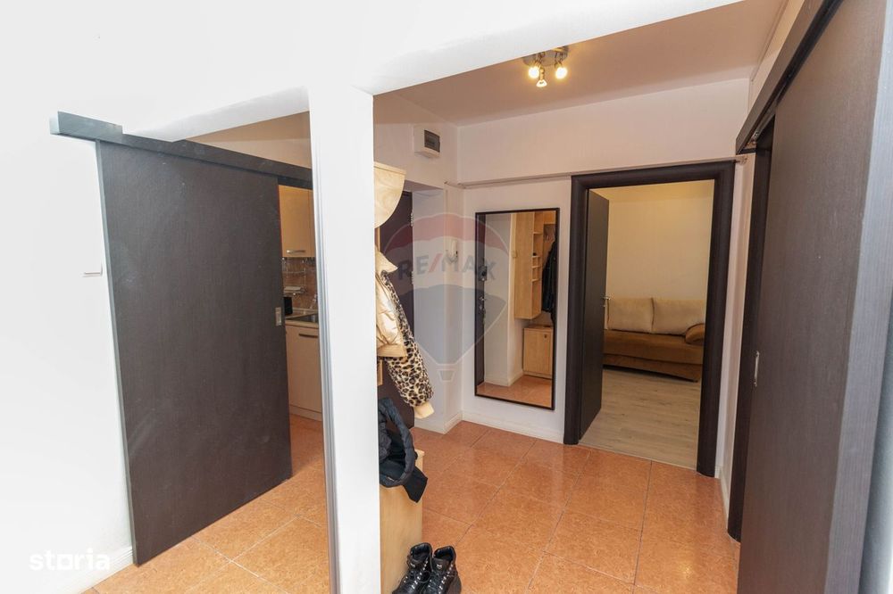 Apartament cu 2 camere decomandat de vanzare in zona Muncii Basarabia