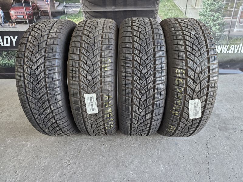 225/60/18 Goodyear 4бр