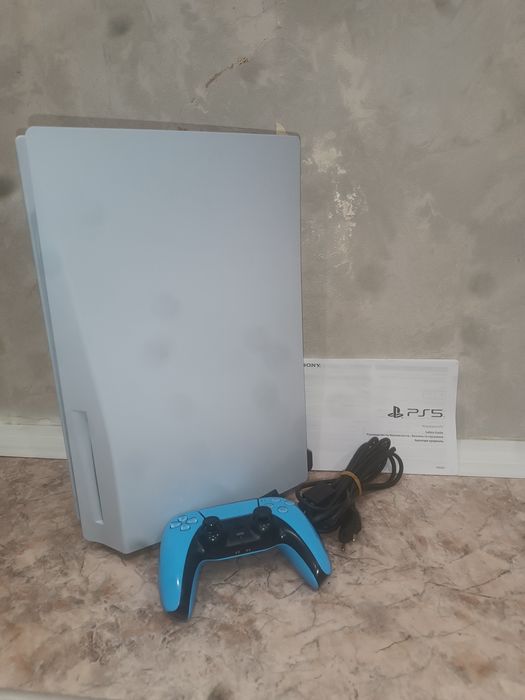 Продам ps5 в отличном состоянии