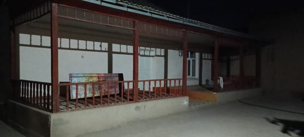 Сарыағаш қаласында үй сатылады.