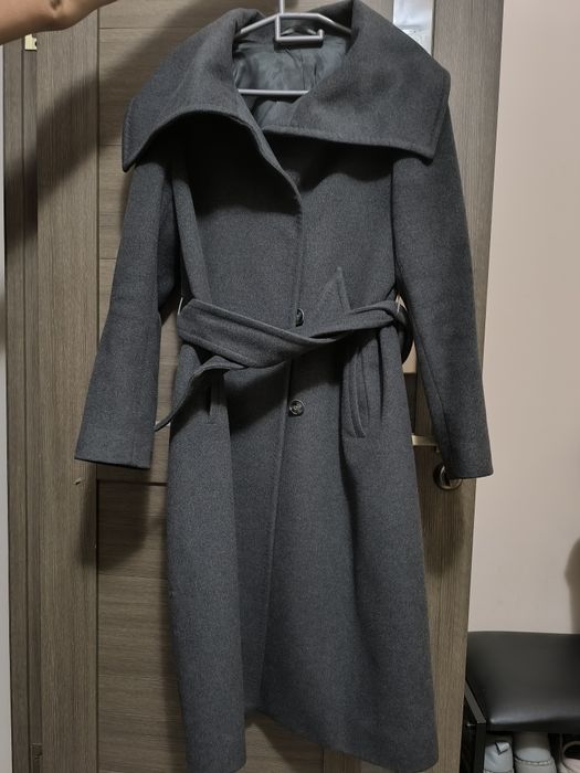 Продам зимнее пальто