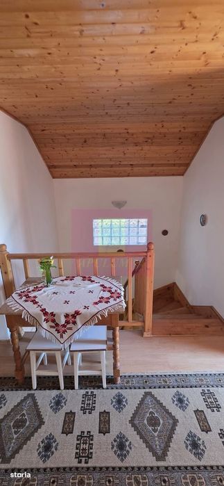 Vila cu 4 camere de vanzare in Busteni
