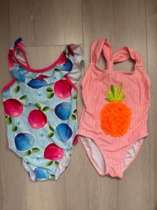 Многоо красиви бански на марката Майорал за момиченце на около 2 год.!