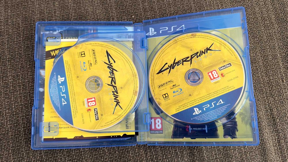 Cyberpunk 2077 за PS4 в отлично състояние