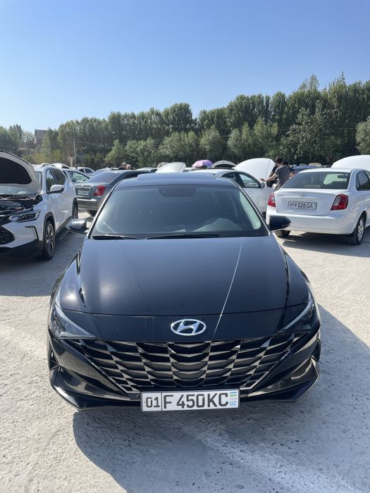 Hyundai elantra 1.6 atmosferni full pozitsiya lyukli