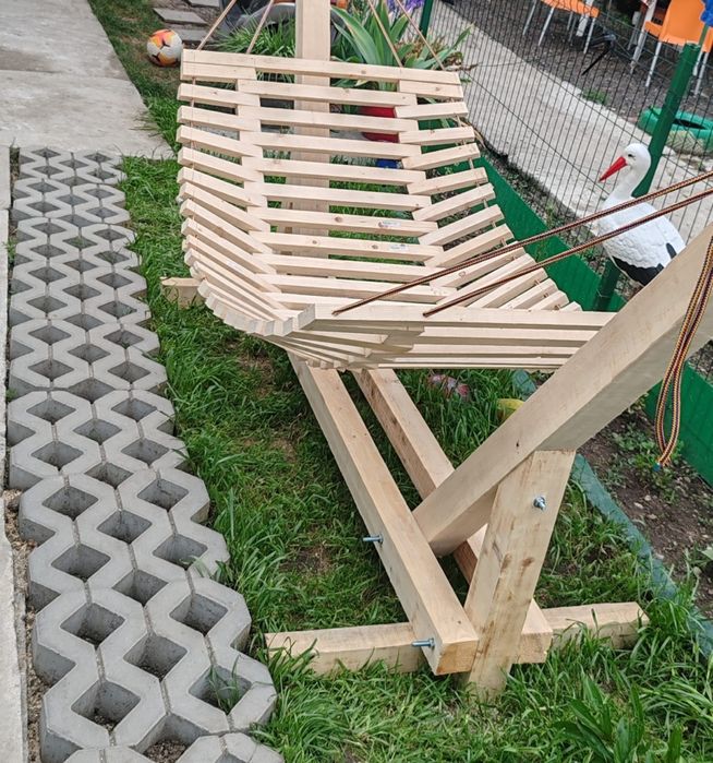 Hamac din lemn rustic