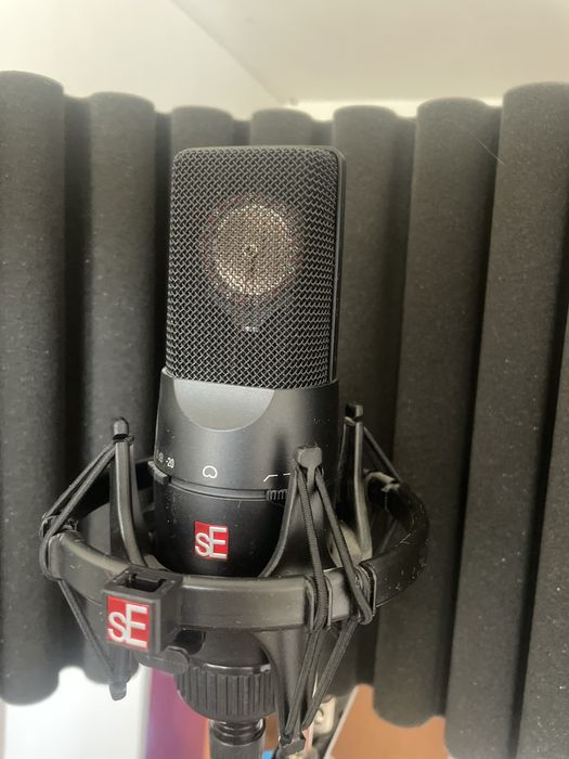 Микрофон студийный