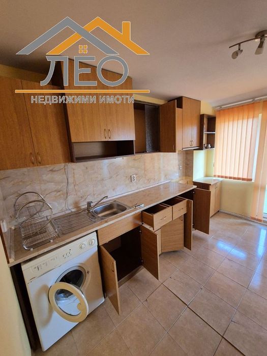 Продава се Двустаен апартамент в Севлиево - 101 кв.м за 455 €/кв.м - Снимка #1