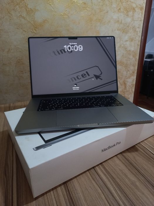 MacBook Pro 16 дюймов