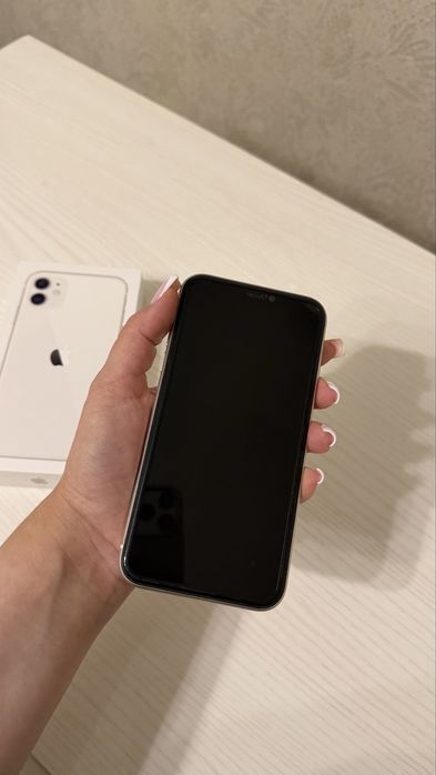 Продам iPhone 11 128 GB White